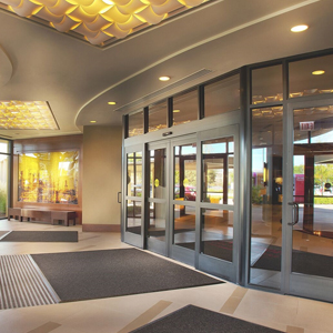 commercial door specialist La Presa