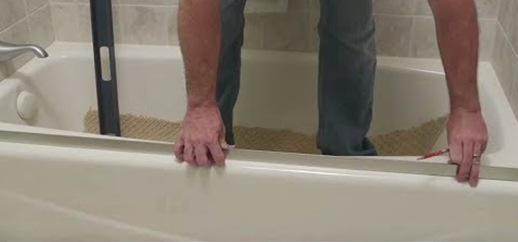 Sliding Shower Door Repair in La Presa